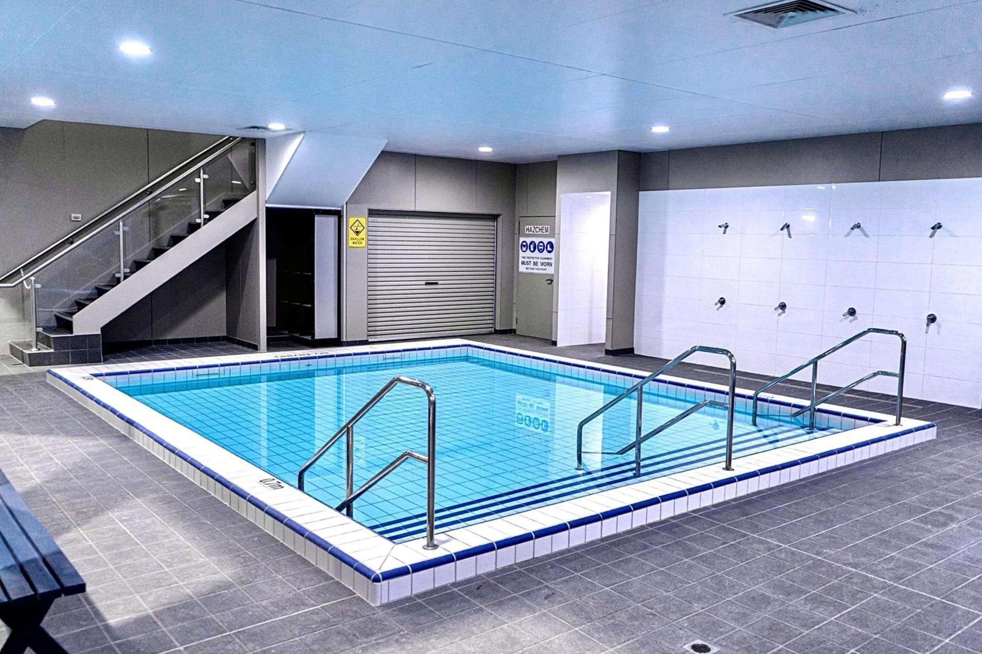 Quality Hotel Taylors Lakes Bagian luar foto