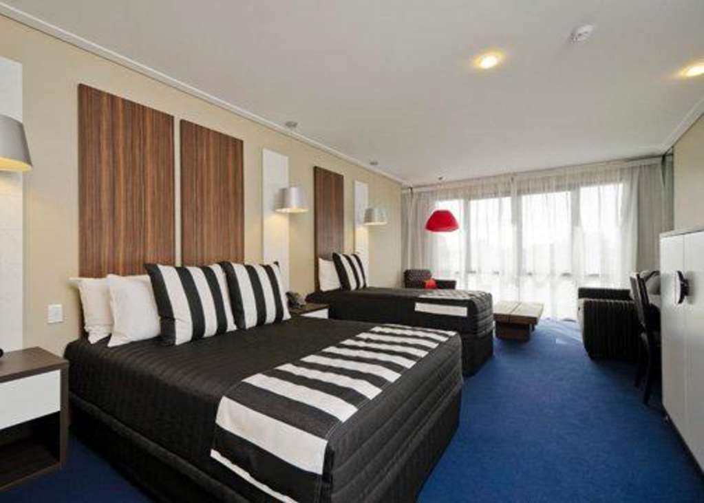 Quality Hotel Taylors Lakes Ruang foto